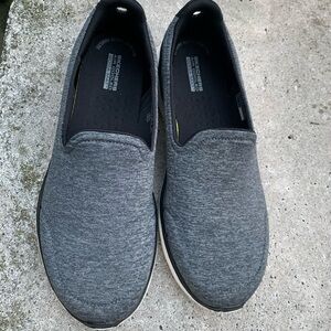 Gray tone Sketchers Go walk slip on size  11 wide width